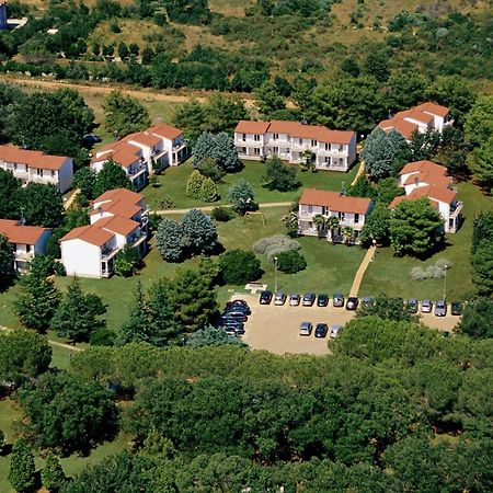 Ai Pini Medulin Resort エクステリア 写真