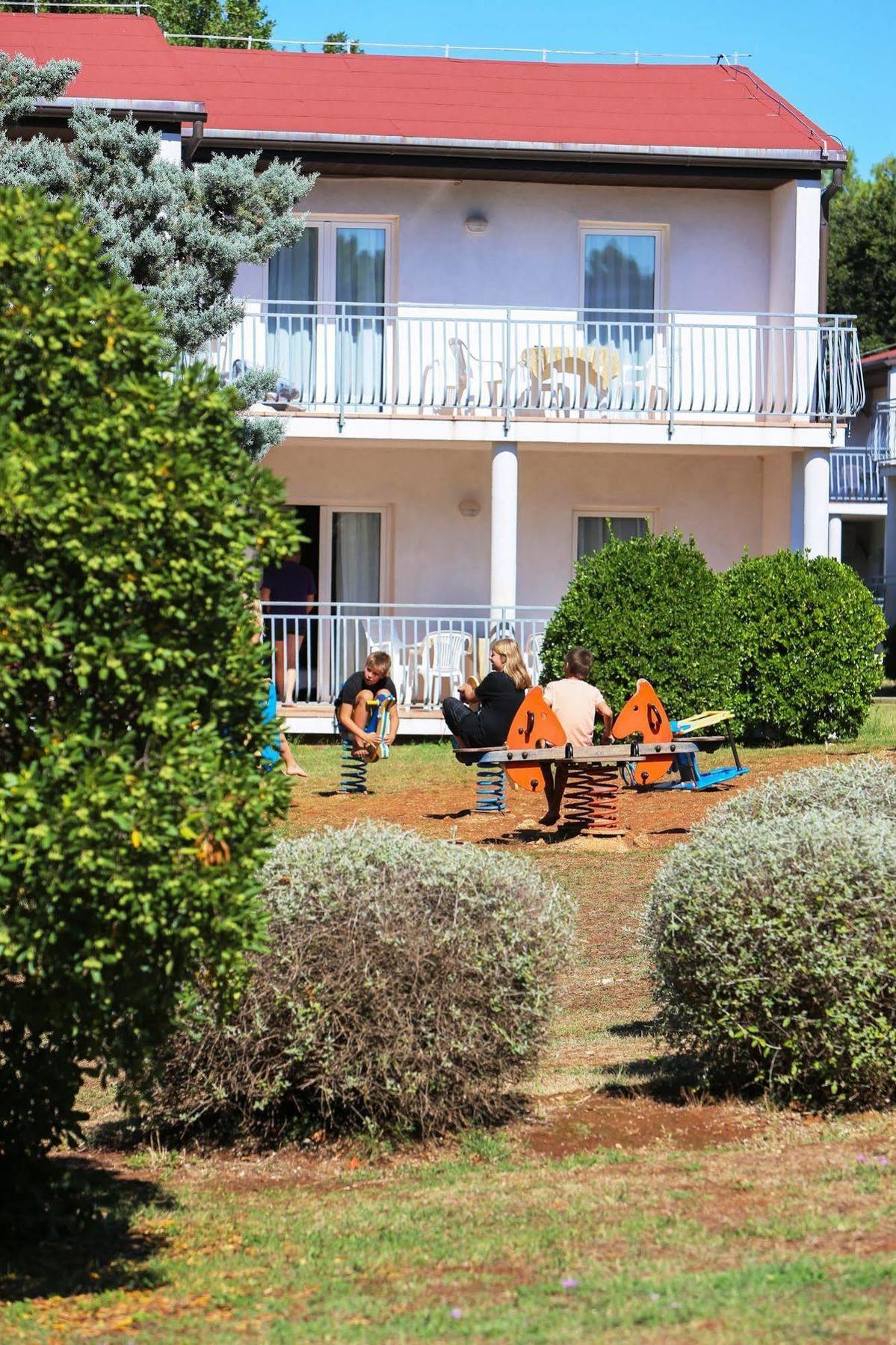 Ai Pini Medulin Resort エクステリア 写真