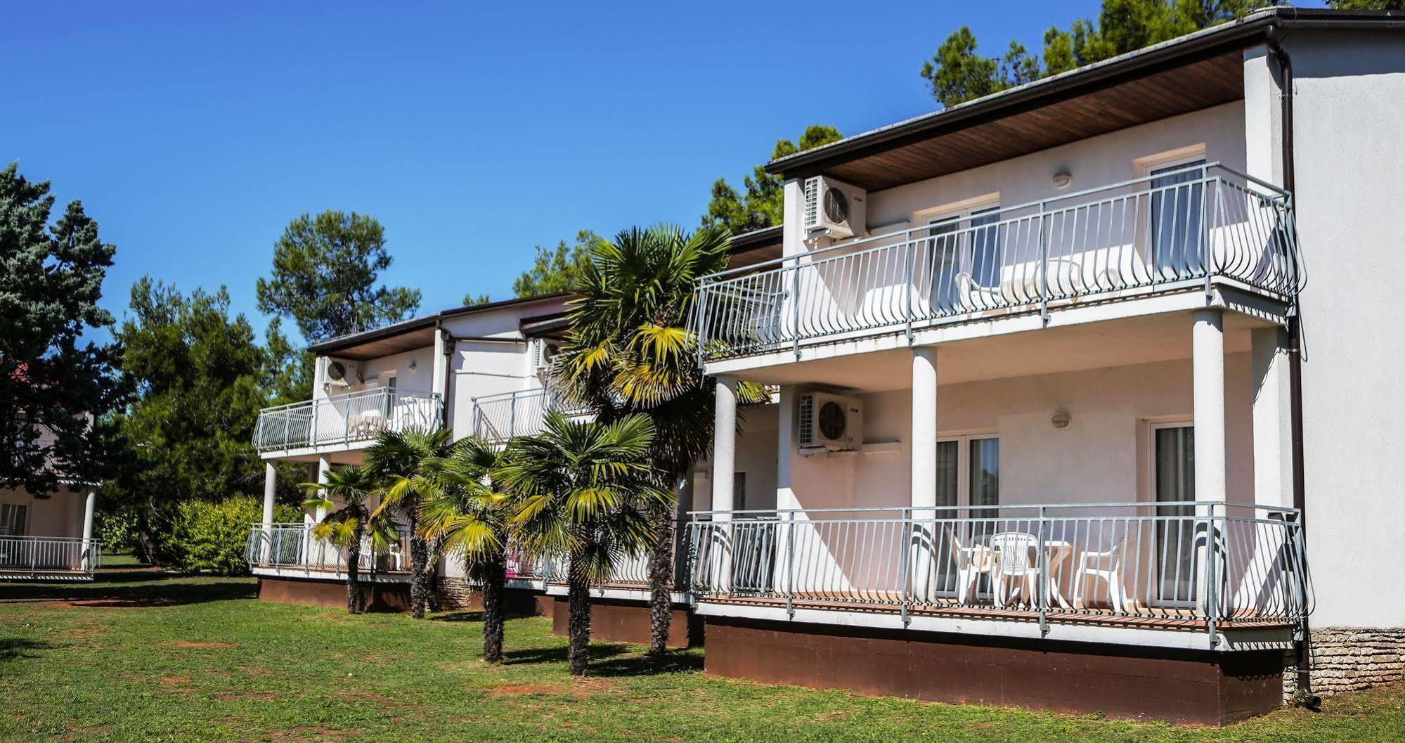 Ai Pini Medulin Resort エクステリア 写真